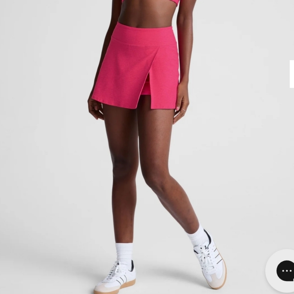 Beyond Yoga Spacedye Points Crossover Skirt In Vivid Pink Heather
